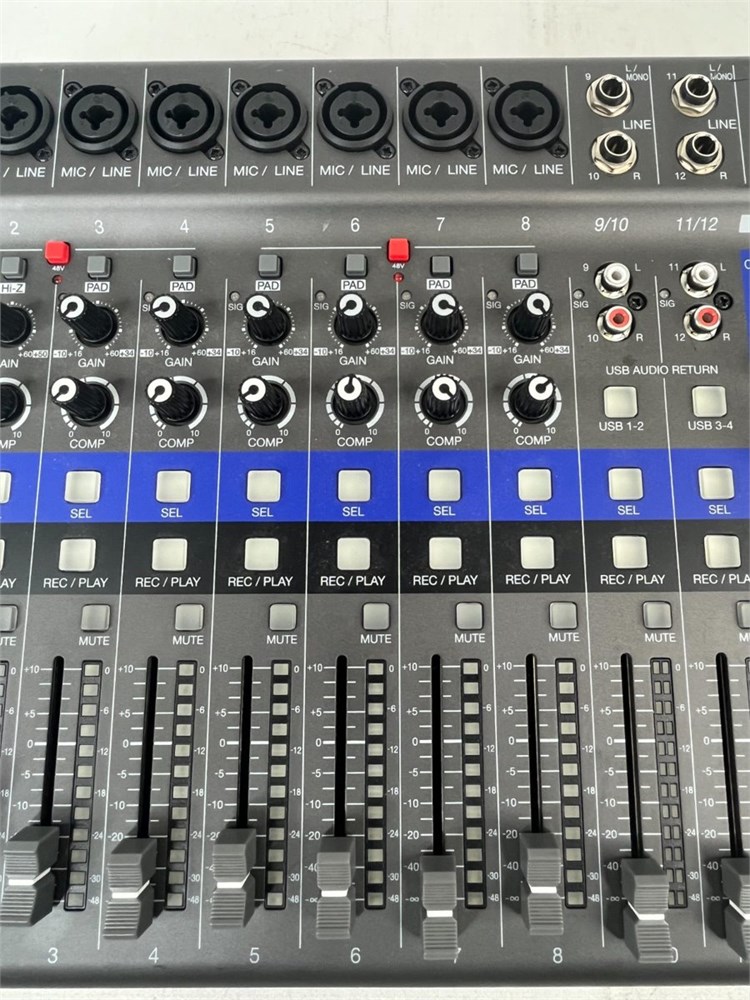 Online Thrift Store | ShopTheSalvationArmy - Zoom LiveTrak L-12