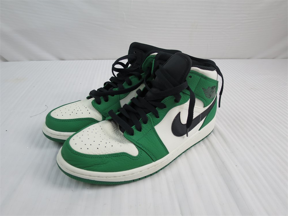 ShopTheSalvationArmy - Nike Air-Michael Jordan Tennis Shoes-Men size 10 ...
