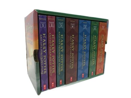 Shopthesalvationarmy - Harry Potter The Complete Series Scholastic Book Set