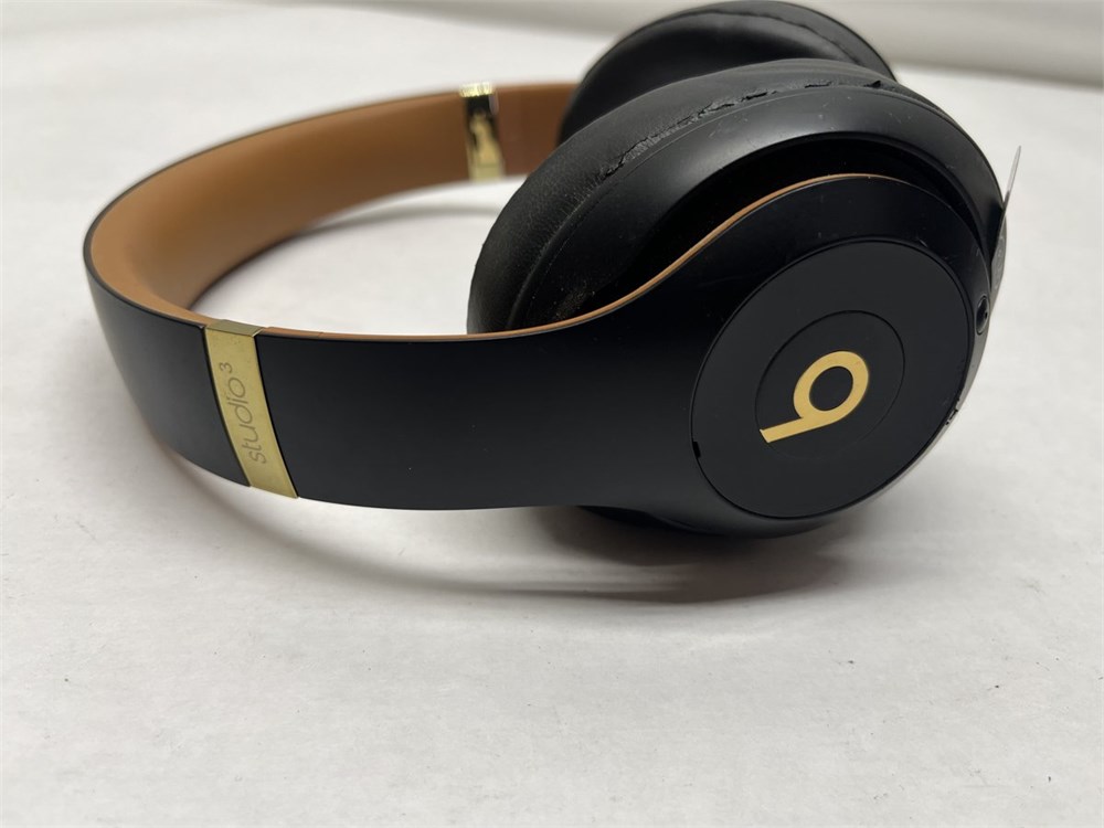 Online Thrift Store | ShopTheSalvationArmy - Beats Studio 3