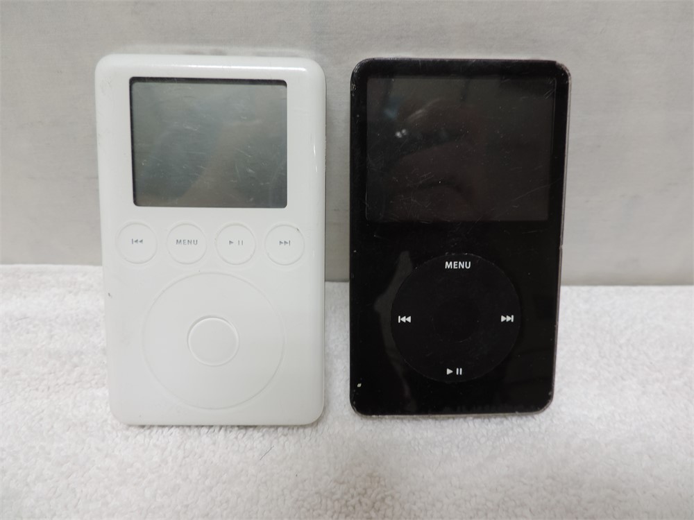 apple iPod A1040 第3世代 アイポッド M8946J/A+landing.autofree.ec