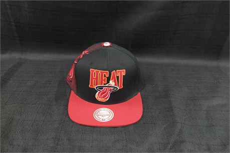 Mitchell & Ness Miami Heat Snap Back Hat Unisex Black/Red  Size Up To 25''