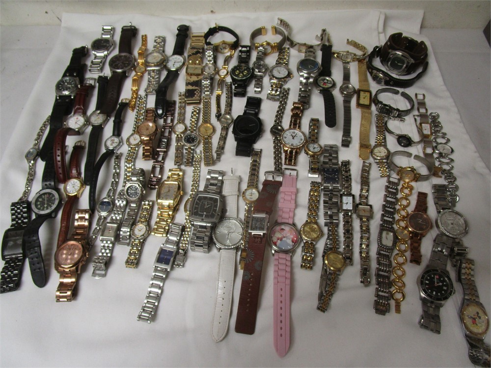 ShopTheSalvationArmy - Huge Lot of Watches For Parts or Repair Various ...