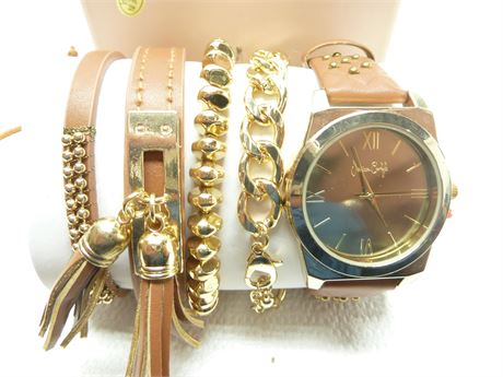 Unisex Jessica Carlyle Watch; Gold/ Gold Dial, W/ Bracelets (!RUNNING)
