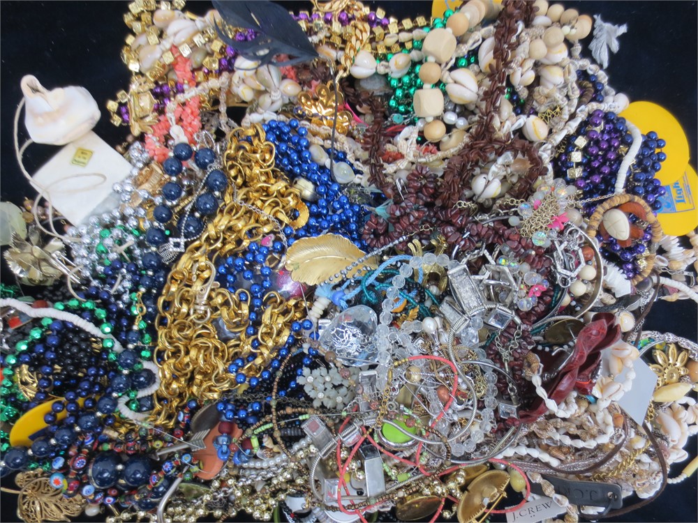 ShopTheSalvationArmy - 10 Pound Box of Bulk Costume Jewelry #F3