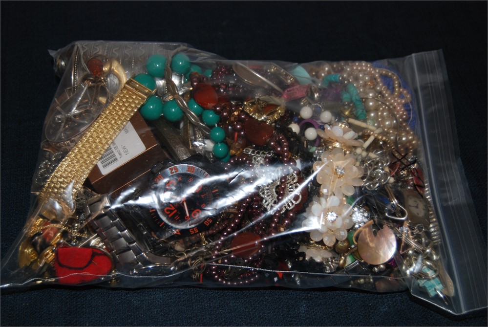 ShopTheSalvationArmy - Misc. Unsorted Jewelry Bag (500)