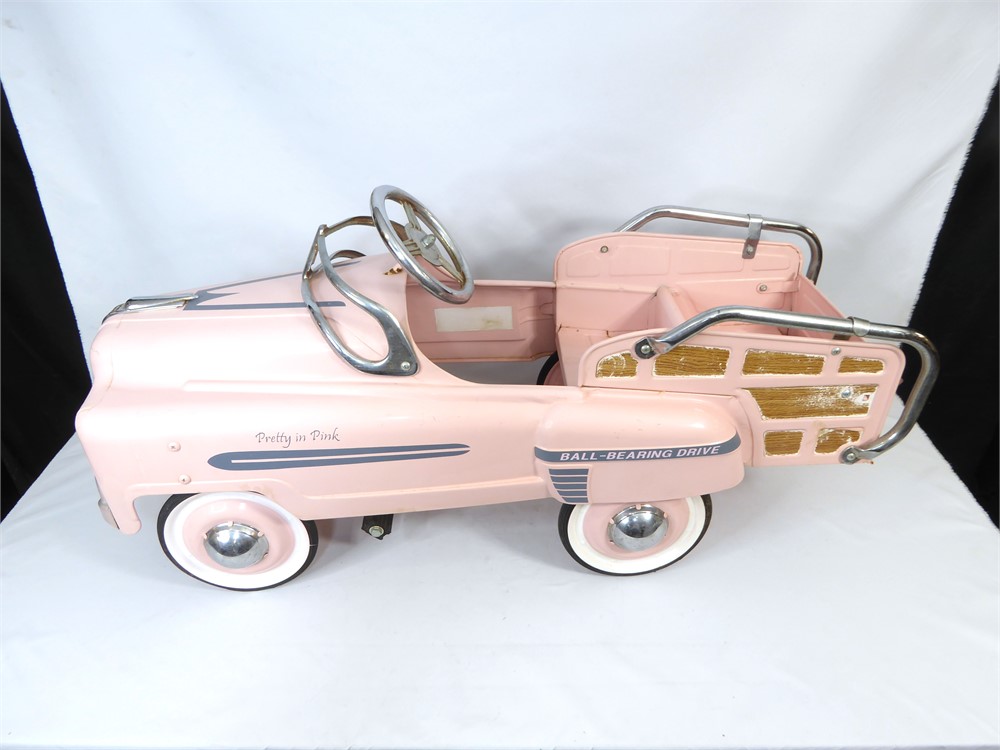 pink retro pedal car