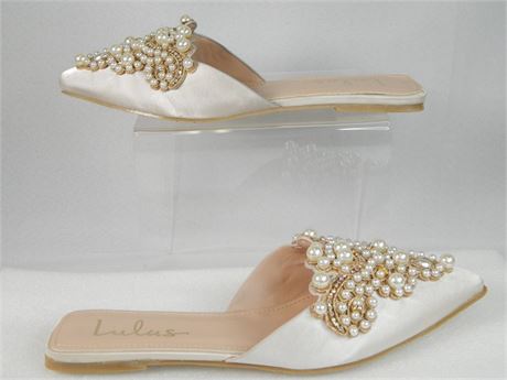 Lulus Flora Beige Pearl Embroidered Pointed Toe Flats (270R8)