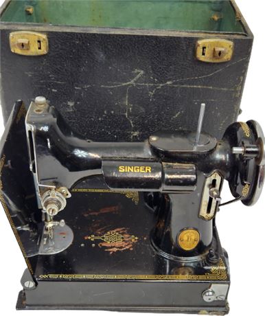 ShopTheSalvationArmy - Vintage Singer Sewing Machine [2543]