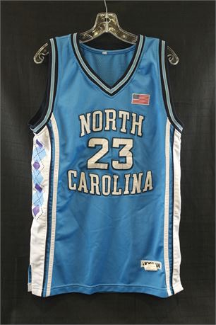 Basketball Jersey North Carolina Jordan #23 Size Medium Unisex Blue