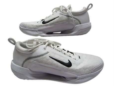 ShopTheSalvationArmy - Nike Zoom Court NXT HC:Size 10 [F10]