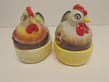 Vintage Marco Label Japan Sitting Hen Salt & Pepper Sets x 2