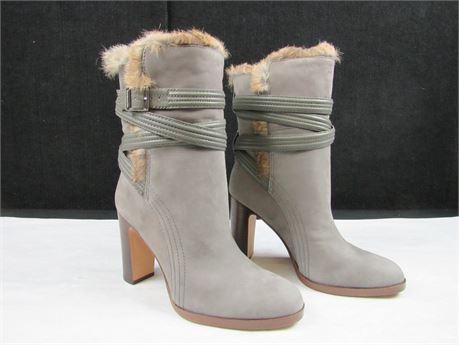 New Louise et Cie Grey Boots Size 8.5M #BB728 (650)