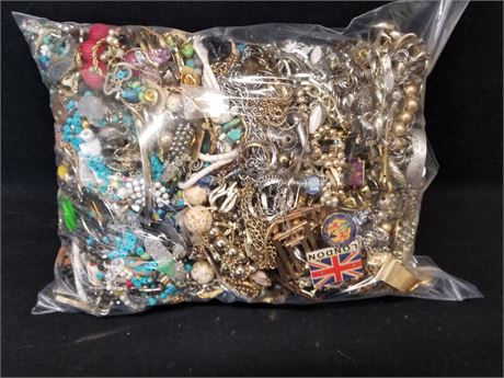 ShopTheSalvationArmy - Lot Of Unsorted Scrap, Broken, Metal, Costume ...