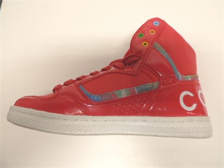 COOGI Red  High Top Size 8 Leather/Rubber Like New