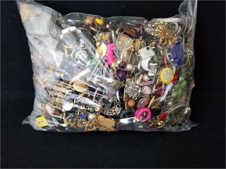 ShopTheSalvationArmy - Lot Of Unsorted Scrap, Broken, Metal, Costume ...