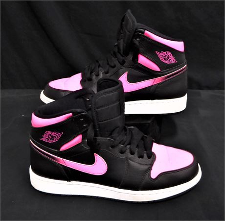 ShopTheSalvationArmy - Air Jordan 1 Retro High Sneakers - Size 6.5Y