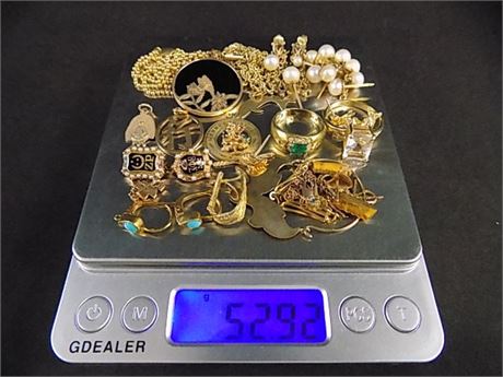 14K Gold Lot: 52.92 grams (Wearable+Scrap)