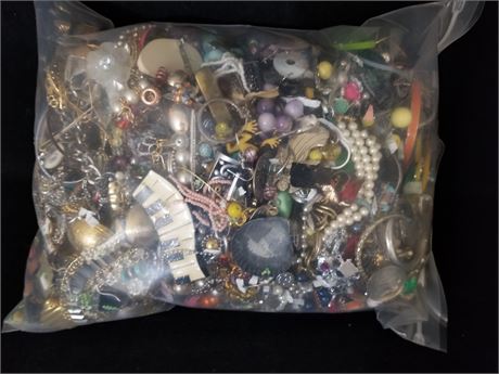 ShopTheSalvationArmy - Lot Of Unsorted Scrap, Broken, Metal, Costume ...