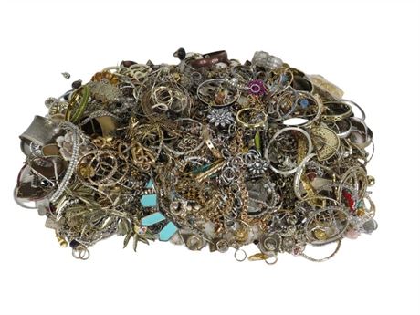 100LBS of deals Costume Jewelry