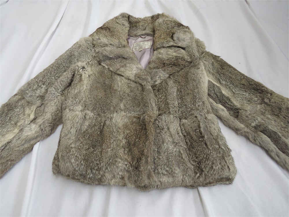 Womens purchases size medium Dino Ricco Rabbit Fur Coat (read description)