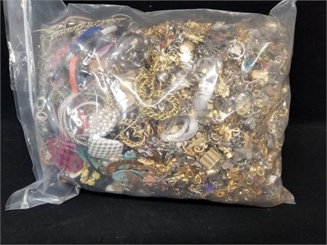 ShopTheSalvationArmy - Lot Of Unsorted Scrap, Broken, Metal, Costume ...