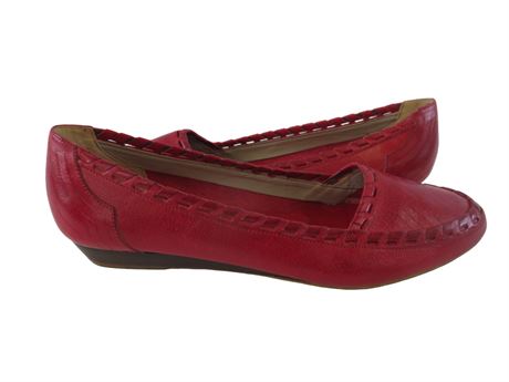 Bandolino Red Liberty Slip On Loafers, Size: 8 (Women) [G255]