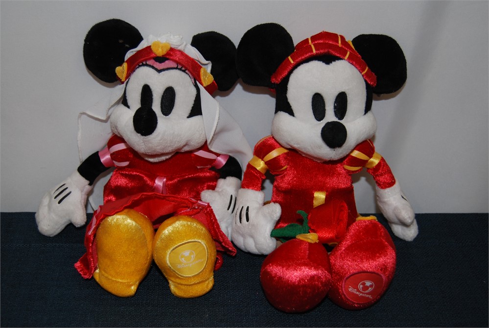 christmas minnie and mickey plush