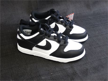 ShopTheSalvationArmy - Nike Panda Dunk Low Retro Kids 11c (Replica)