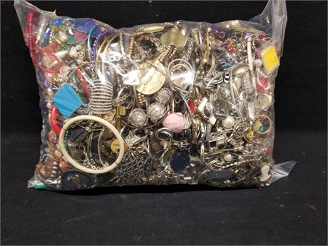 ShopTheSalvationArmy - Lot Of Unsorted Scrap, Broken, Metal, Costume ...