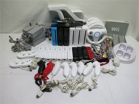 Lot Of 6 Nintendo Wii Video Game Consoles With Power & Many Accessories