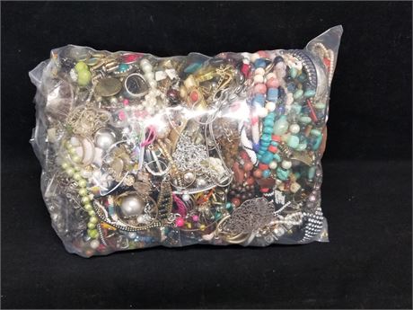 ShopTheSalvationArmy - 100% Unsorted Costume Jewelry, Scrap. Metal ...