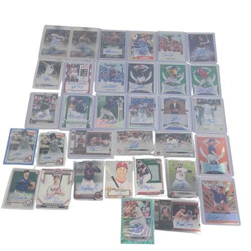 ShopTheSalvationArmy - 30+ Mixed Autograph Trading Card Lot – MLB, NBA ...